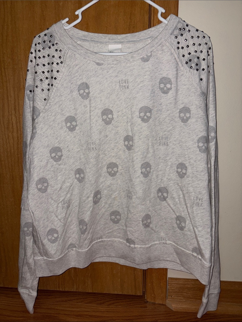 VS PINK Skull Long Sleeve